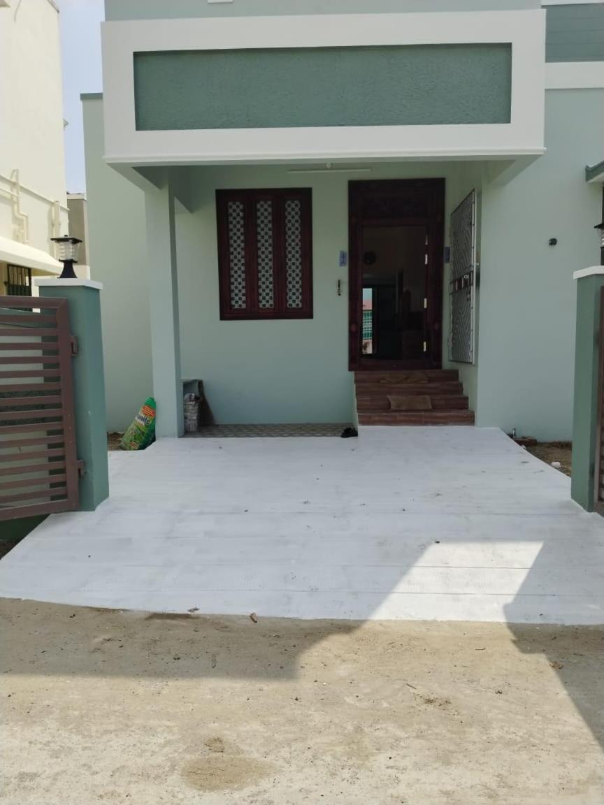 Thirunallar Ganesha'S Homestay Карайкал Екстериор снимка